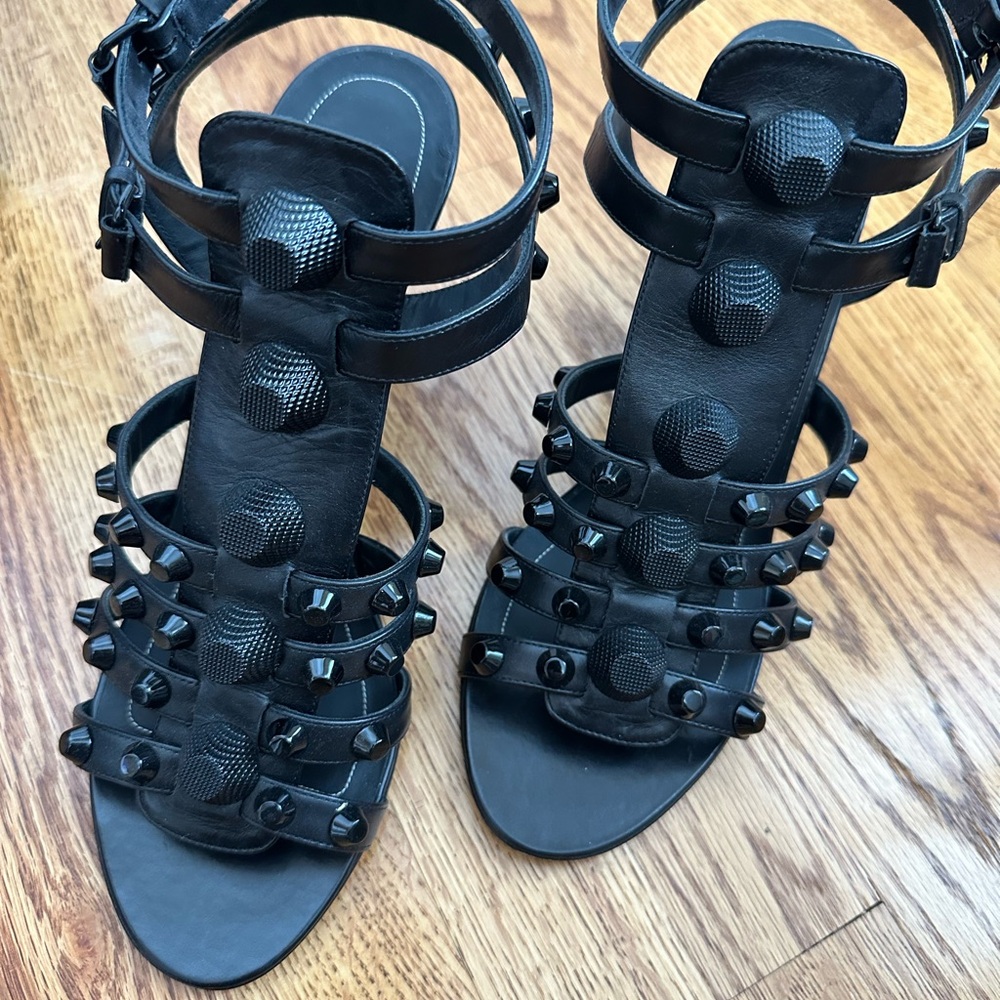 Balenciaga Black Gladiator Sandals with Studded Detailing - Picture 2 of 3